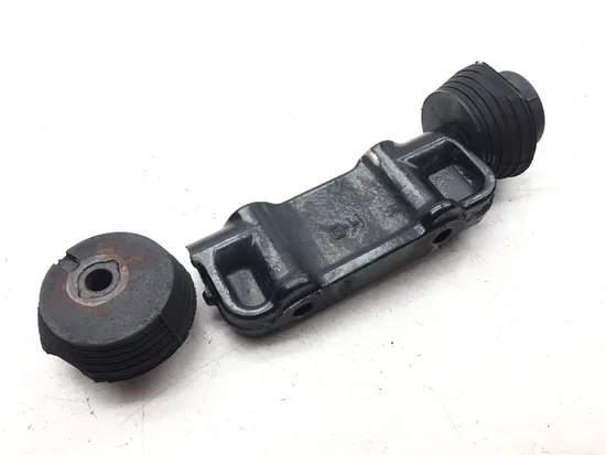 Engine Motor Mounts 2011 Harley-Davidson Electra Glide Ultra Limited FLHTK 3066