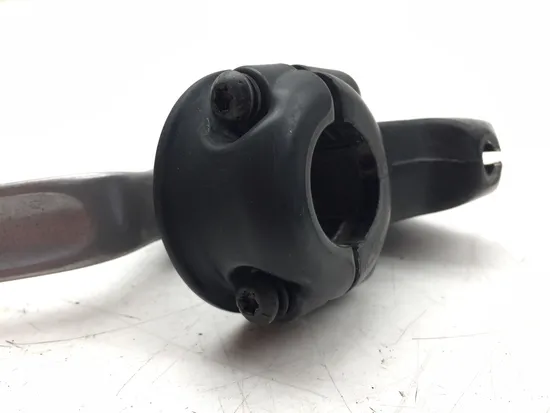 Clutch Perch 2011 Harley-Davidson Electra Glide Ultra Limited FLHTK 3066 x