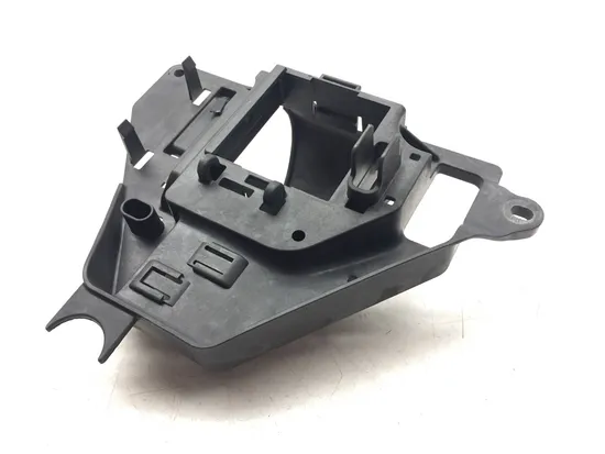 Main Engine Wiring Harness Bracket 2011 Electra Glide Ultra Limited FLHTK 3066