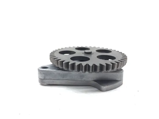 Engine Oil Pump Assembly 2000 Kawasaki KLR650 3056