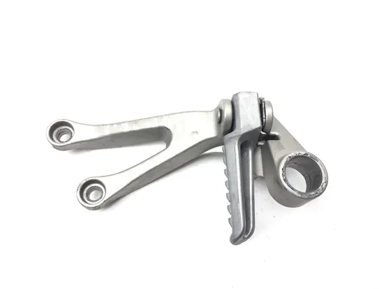 Right Rear Back Passenger Peg Bracket Side 2005 Kawasaki ZZR600 3090