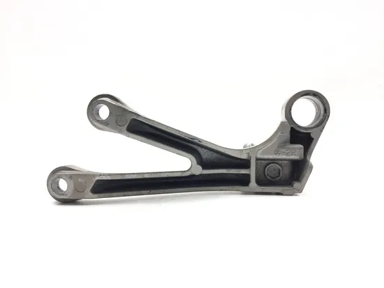 Right Rear Back Passenger Peg Bracket Side 2005 Kawasaki ZZR600 3090