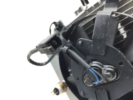 Radiator Cooling Front Fluid with Fan 2005 Kawasaki ZZR600 3090 x