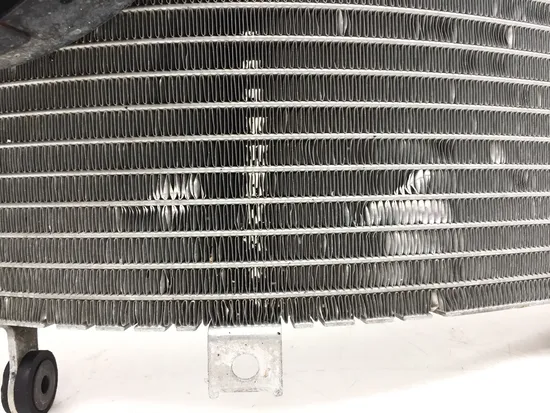 Radiator Cooling Front Fluid with Fan 2005 Kawasaki ZZR600 3090 x