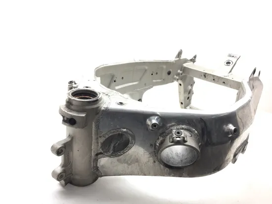 Main Frame Chassis 2005 Kawasaki ZZR600 3090 x