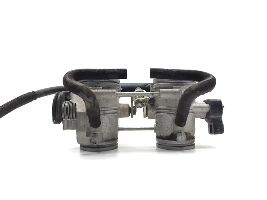 Throttle Body with Injectors 2009 BMW F800GS 2867
