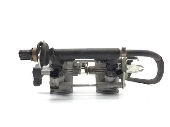 Throttle Body with Injectors 2009 BMW F800GS 2867