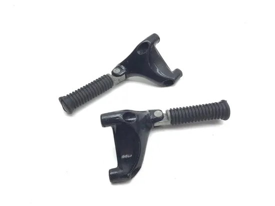 Left Right Set Passenger Peg Bracket 2007 Sportster 1200 Custom XL1200C 3096