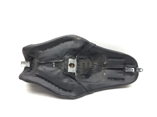 Seat 2007 Harley-Davidson Sportster 1200 Custom XL1200C 3096 x