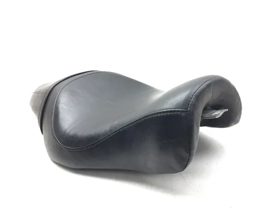 Seat 2007 Harley-Davidson Sportster 1200 Custom XL1200C 3096 x