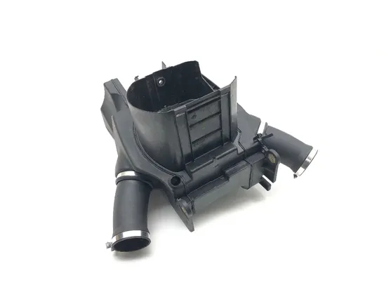 Air Box With Lid 1995 BMW R1100RS ABS 3089