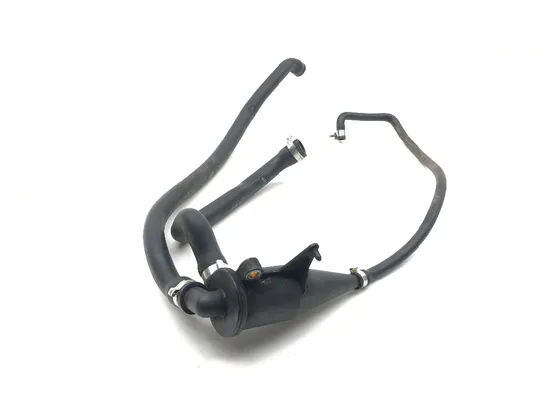 Oil Breather Vent Box 1995 BMW R1100RS ABS 3089