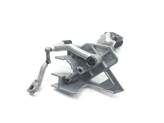 Left Side Rearset Shifter Bracket 1995 BMW R1100RS ABS 3089 4