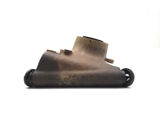 Right Passenger Rear Wheel Spindle Knuckle 2017 Yamaha YXZ1000R SS 3046