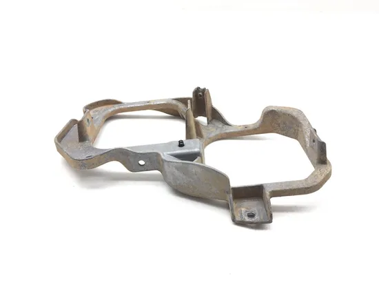 Right Headlight Fender Bracket 2017 Yamaha YXZ1000R SS 3046