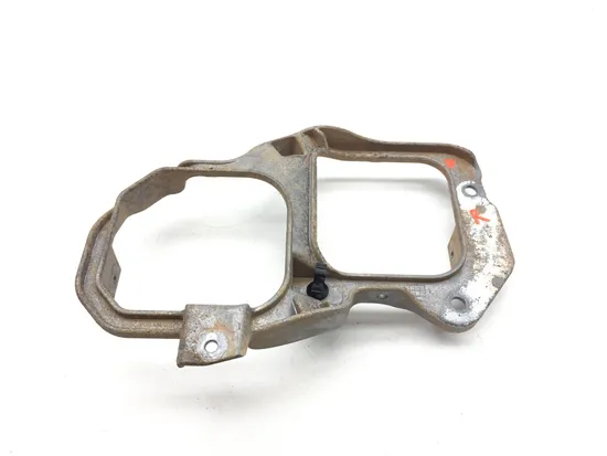 Right Headlight Fender Bracket 2017 Yamaha YXZ1000R SS 3046