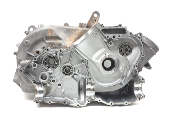 Engine Left Right Center Cases Case 2022 Can-Am Commander 700 4x4 XT 3106 PARTS