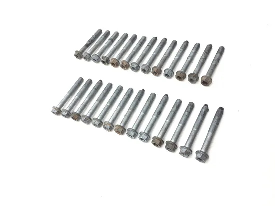 Engine Center Cases Case Bolts 2022 Can-Am Commander 700 4x4 XT 3106