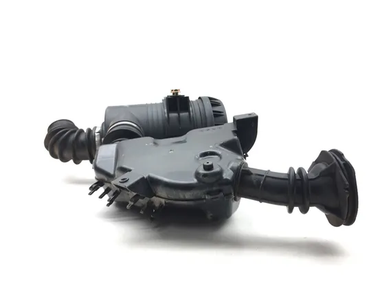 Airbox Air Box Assembly 2022 Can-Am Commander 700 4x4 XT 3106