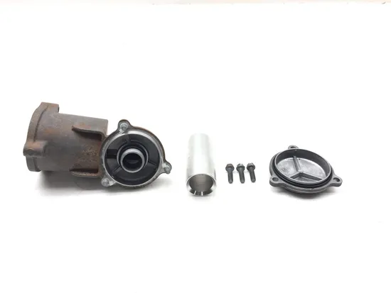 Engine Oil Filter Mount 2022 Can-Am Commander 700 4x4 XT 3106