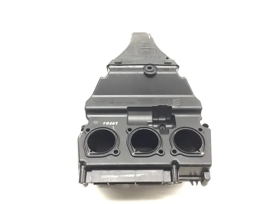 Air Box With Lid 2018 Triumph Street Triple R ABS 3108