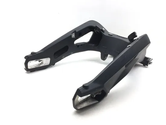 Swing Arm Swingarm 2018 Triumph Street Triple R ABS 3108