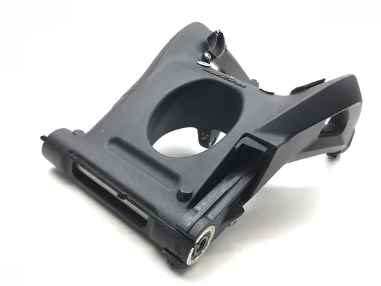 Swing Arm Swingarm 2018 Triumph Street Triple R ABS 3108