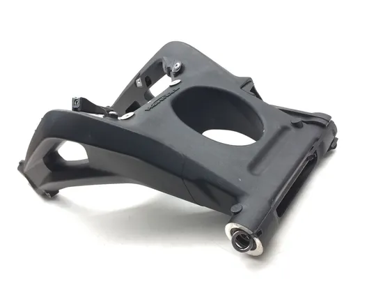 Swing Arm Swingarm 2018 Triumph Street Triple R ABS 3108