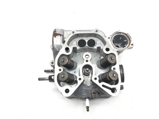 Engine Cylinder Head Complete W Valves 2017 Honda Pioneer 700 SXS700M2D 3105 1