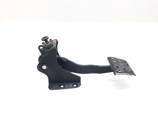 Rear Brake Pedal 2017 Honda Pioneer 700 SXS700M2D Deluxe 3105