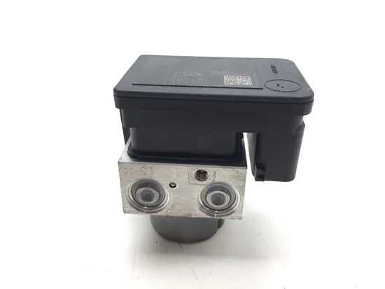 ABS Pressure Pump 2018 Triumph Street Triple R ABS 3108