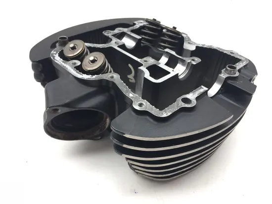 Engine Cylinder Head Complete Rear 2005 Suzuki Boulevard C50 3111 x