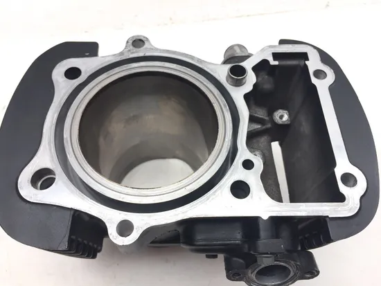 Engine Cylinder Jug W Piston Rear 2005 Suzuki Boulevard C50 3111