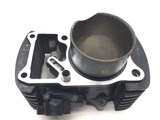 Engine Cylinder Jug W Piston Rear 2005 Suzuki Boulevard C50 3111
