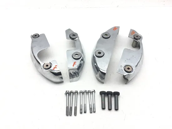 Engine Cylinder Head Covers 2005 Suzuki Boulevard C50 3111