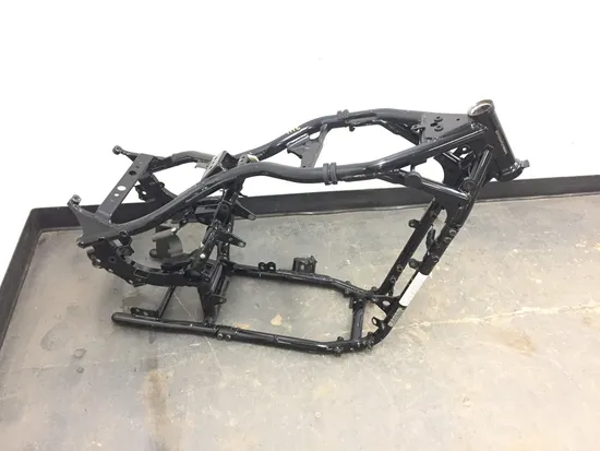 Main Frame Chassis 2005 Suzuki Boulevard C50 3111