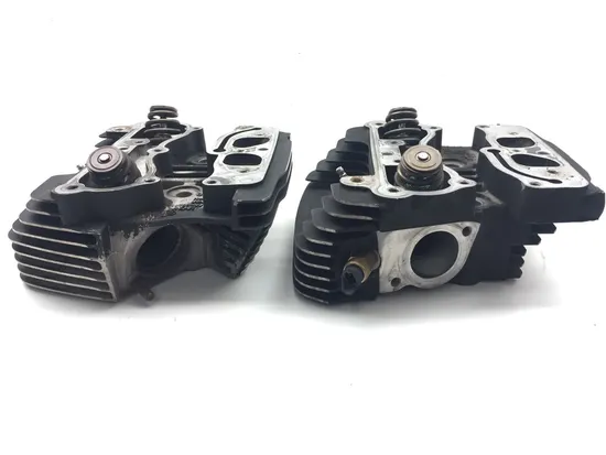 Front Rear Cylinder Head Set 2005 Harley Electra Ultra Classic EFI 3121 x