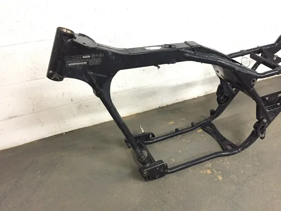 Main Frame Chassis CLN 2005 Harley Electra Glide Ultra Classic EFI FLHTCUI 3121x