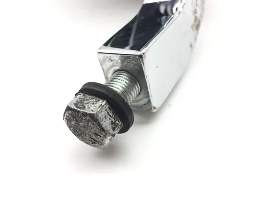 Right Rear Back Passenger Peg Bracket Side 2003 Dyna Wide Glide FXDWG 3129