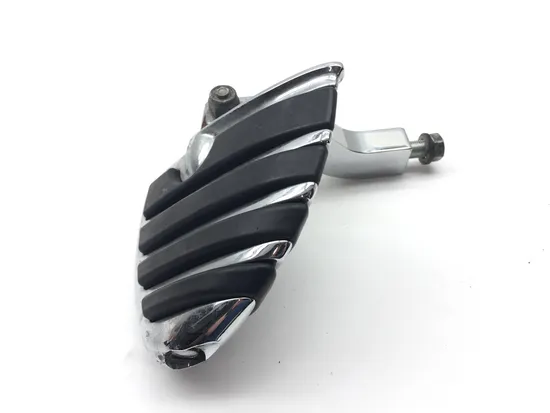 Right Rear Back Passenger Peg Bracket Side 2003 Dyna Wide Glide FXDWG 3129