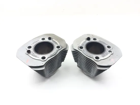 Front Rear Cylinder Jugs w Pistons 2011 Harley Sportster 883 Super Low 3125