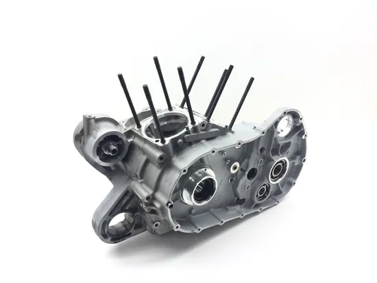 Engine Left Right Center Cases 2011 Harley Sportster 883 Super Low XL883L 3125 x