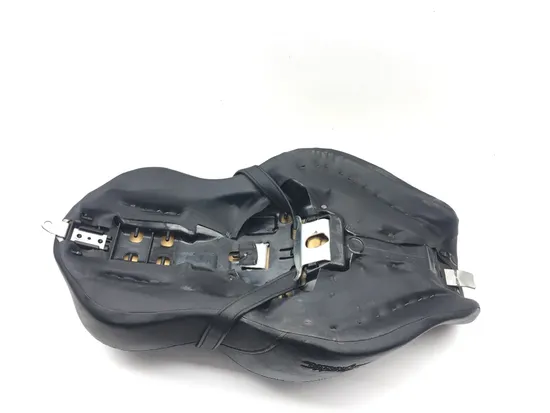 Seat 2011 Harley-Davidson Sportster 883 Super Low XL883L 3125