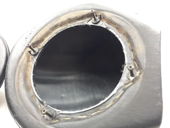 Left and Right Speaker Pods 2001 Harley-Davidson Electra Glide Classic 3126