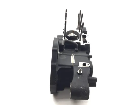 Engine Left Right Center Cases 2005 Harley Sportster 1200 Custom XL1200C 3138 x