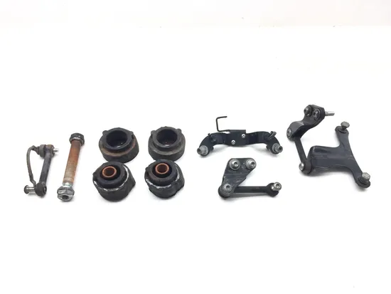 Engine Motor Mounts 2005 Harley-Davidson Sportster 1200 Custom XL1200C 3138