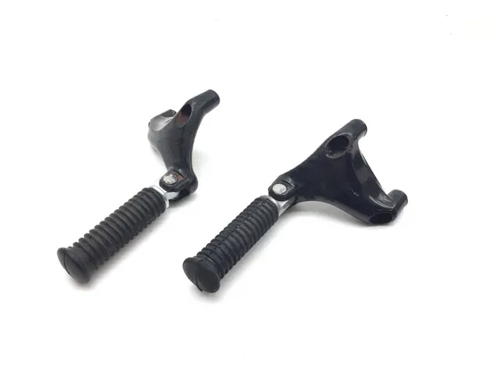 Left Right Set Passenger Peg Bracket 2005 Harley Sportster 1200 Custom 3134