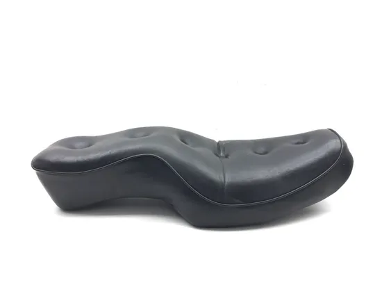 Seat 2005 Harley-Davidson Sportster 1200 Custom XL1200C 3134 x