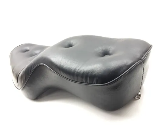 Seat 2005 Harley-Davidson Sportster 1200 Custom XL1200C 3134 x