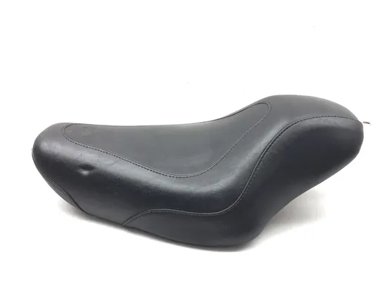 Mustang Seat 2007 Harley-Davidson Sportster 1200 Custom XL1200C 3133 x